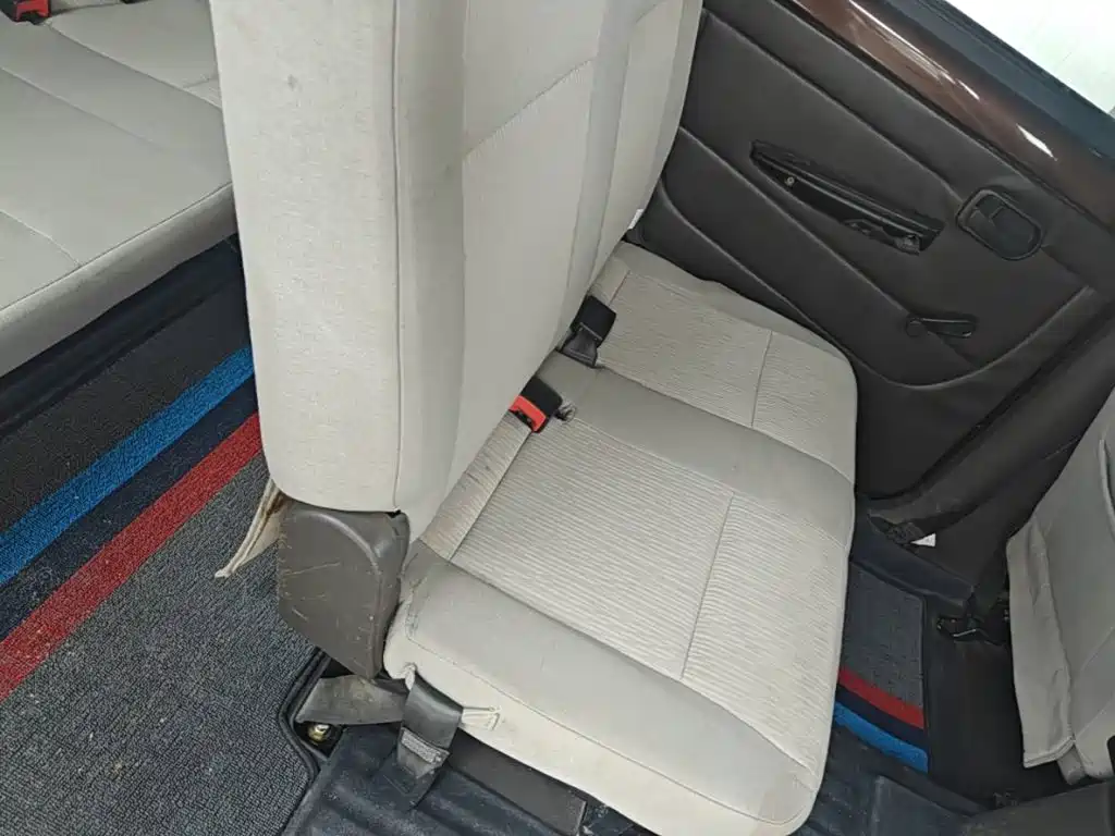 Wuling Motors Wuling Hongguang 2015 1.2L S Basic China V