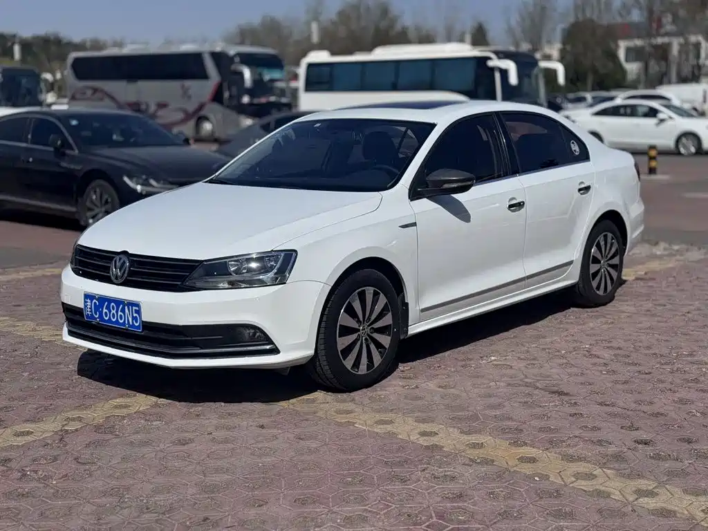 Volkswagen Sagitar 2017 230TSI Automatic Comfort