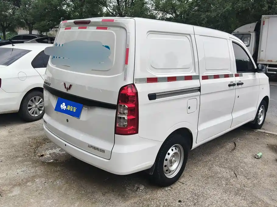 Wuling Motors Wuling Hongguang V 2022 1.5L Power Take Edition Enclosed Van Electric Power Steering LAR