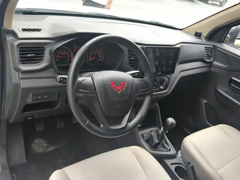 Wuling Motors Wuling Hongguang V 2022 1.5L Power Take Edition Enclosed Van Electric Power Steering LAR