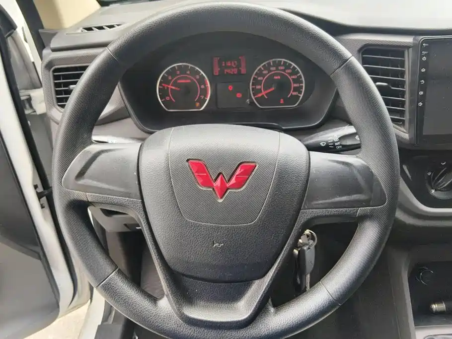 Wuling Motors Wuling Hongguang V 2022 1.5L Power Take Edition Enclosed Van Electric Power Steering LAR