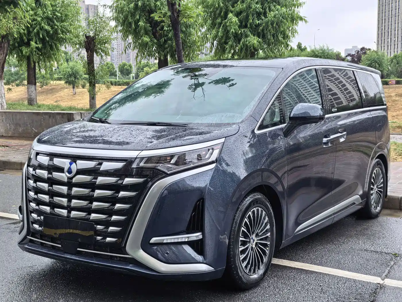 Denza Denza D9 2022 DM-i 970 AWD Flagship