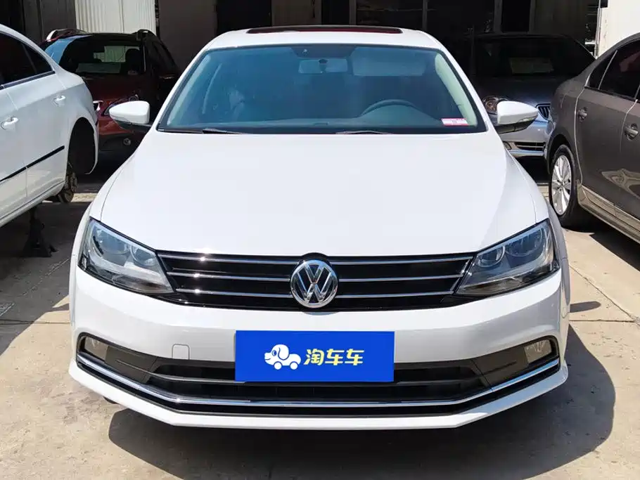 Volkswagen Sagitar 2017 1.6L Automatic Comfort