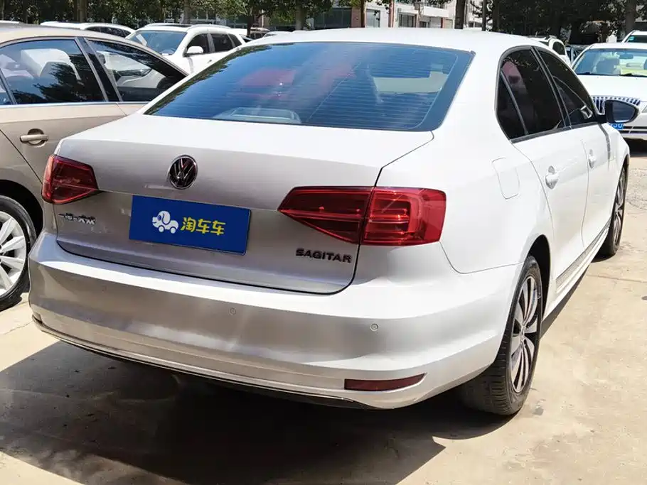 Volkswagen Sagitar 2017 1.6L Automatic Comfort