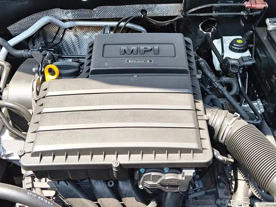 Volkswagen Sagitar 2017 1.6L Automatic Comfort