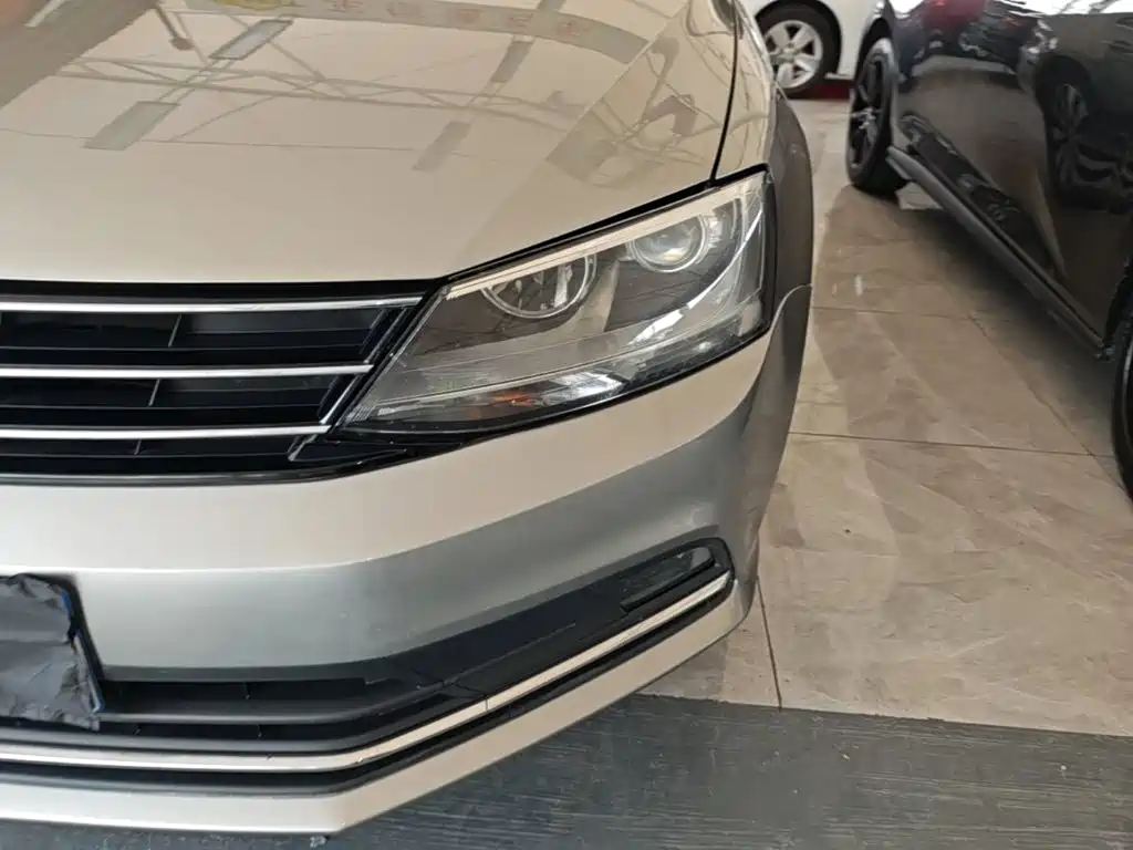 Volkswagen Sagitar 2017 180TSI Auto Exclusive Edition