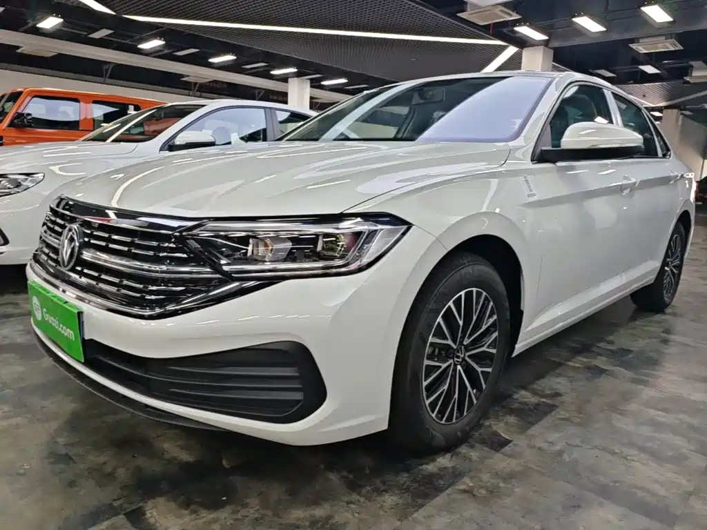 Volkswagen Sagitar 2025 Model Year Facelift 200TSI DSG Soaring Edition