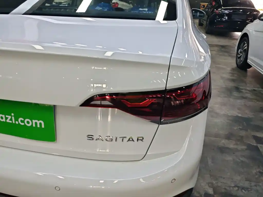 Volkswagen Sagitar 2025 Model Year Facelift 200TSI DSG Soaring Edition