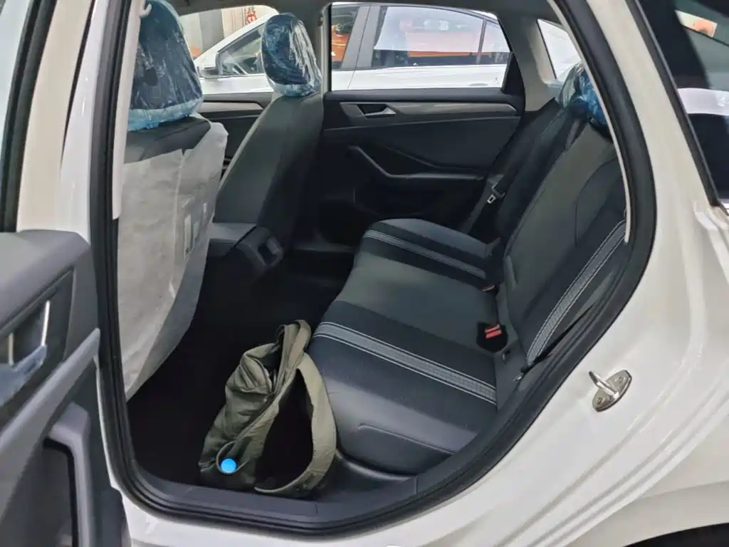 Volkswagen Sagitar 2025 Model Year Facelift 200TSI DSG Soaring Edition