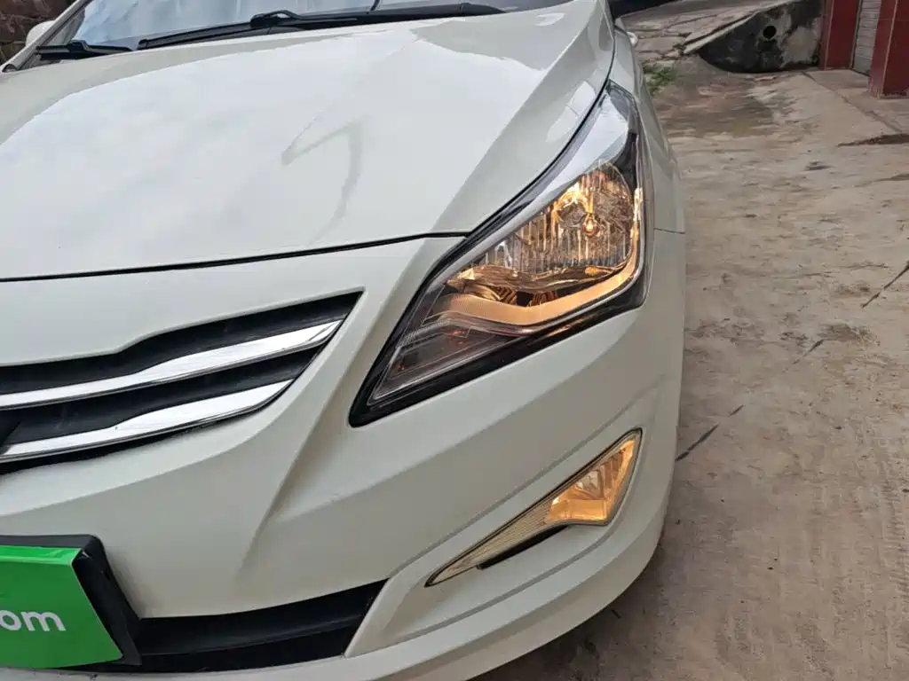 Hyundai Verna 2014 1.4L Automatic Smart GLS