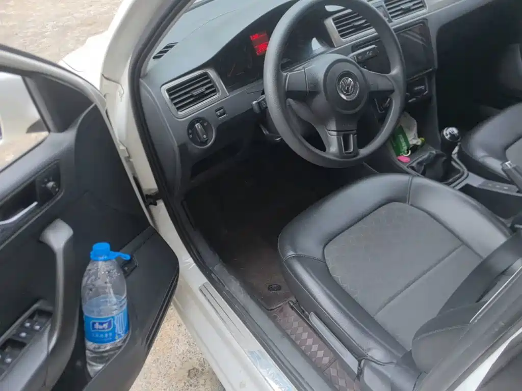 Volkswagen Santana 2015 1.6L Manual Comfort Edition