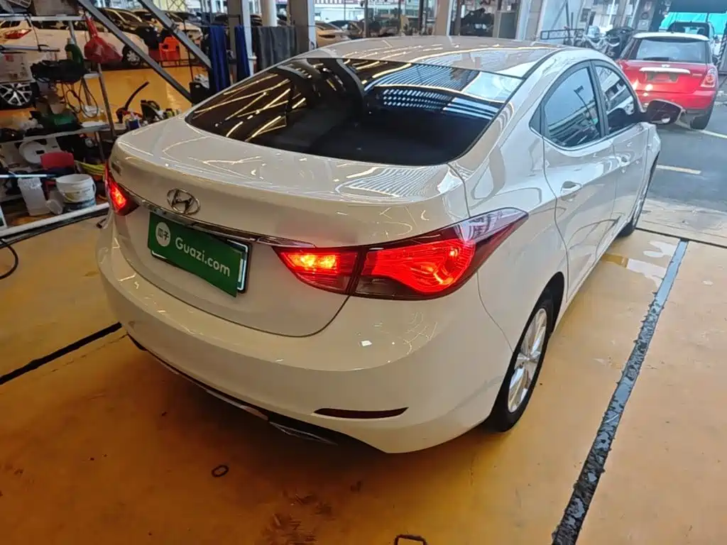Hyundai Langdong 2016 1.6L Automatic Smart Edition