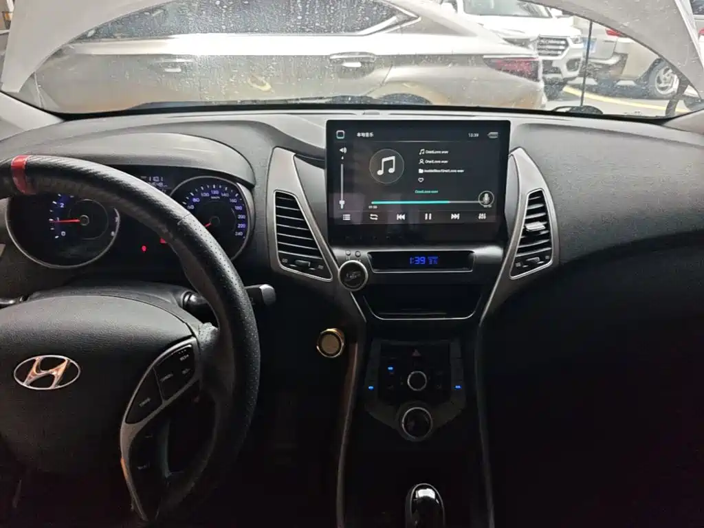 Hyundai Langdong 2016 1.6L Automatic Smart Edition