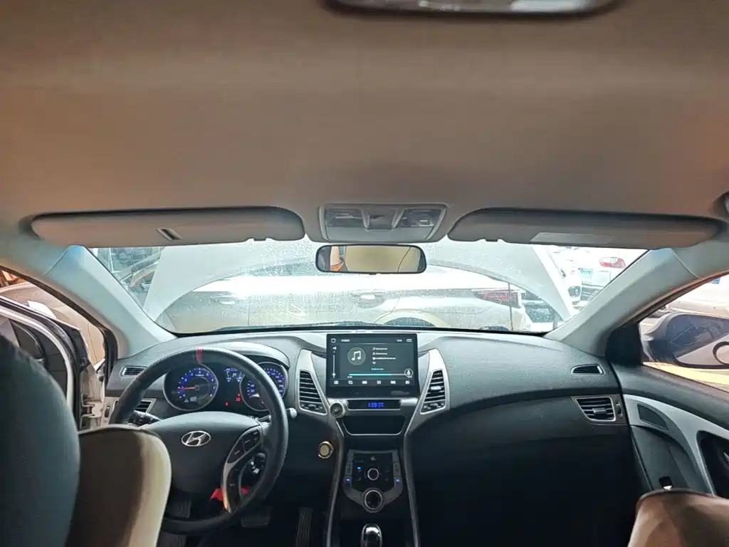 Hyundai Langdong 2016 1.6L Automatic Smart Edition