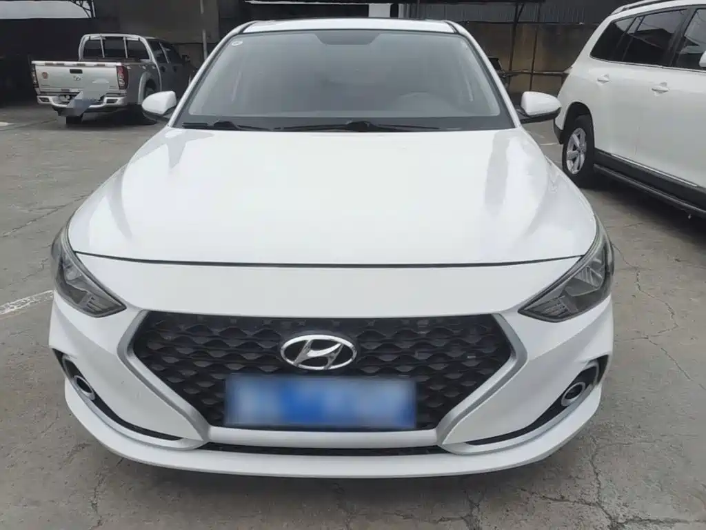 Hyundai Elantra 2017 1.6L Manual GLS Value Edition