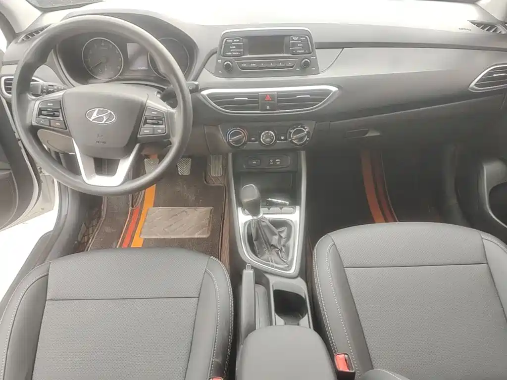 Hyundai Elantra 2017 1.6L Manual GLS Value Edition