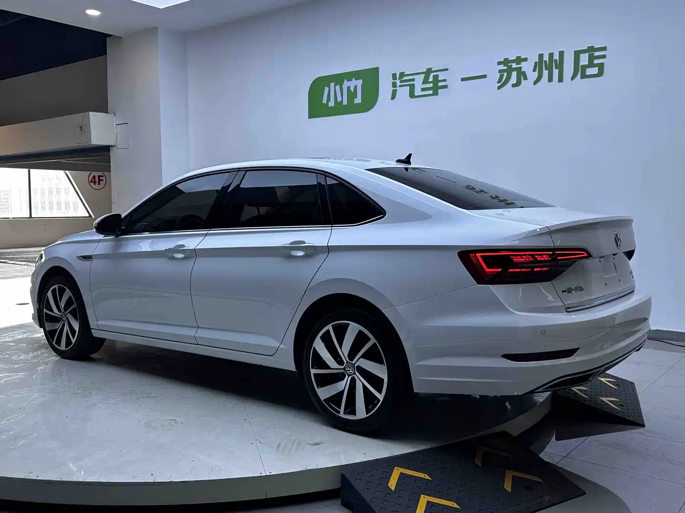 Volkswagen Sagitar 2022 280TSI DSG Excellence Edition