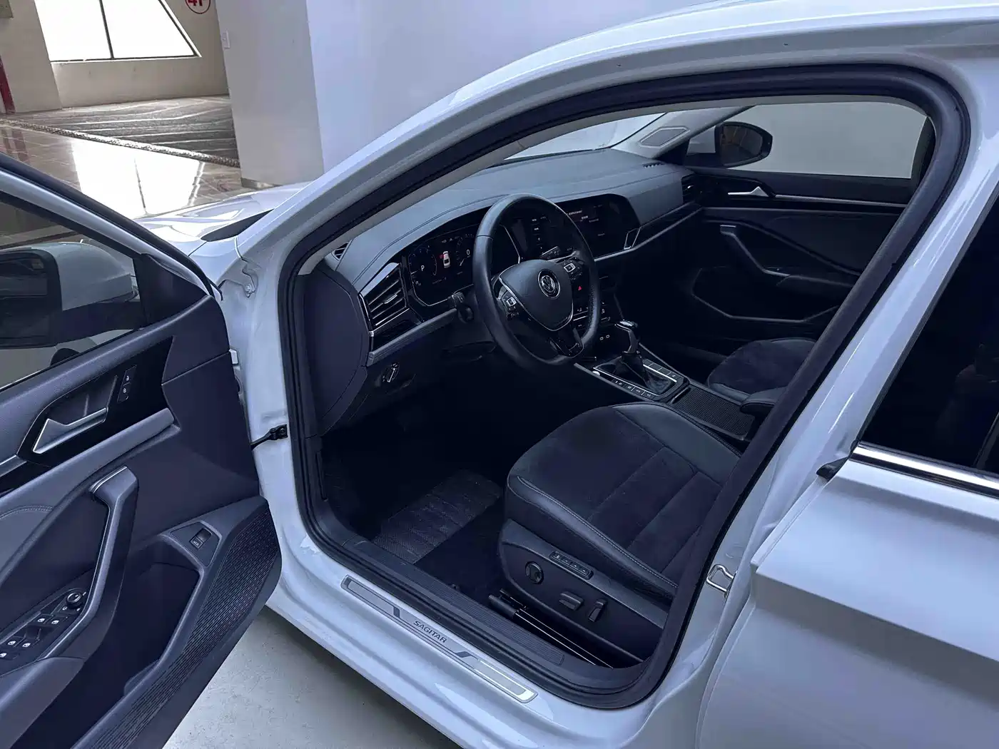 Volkswagen Sagitar 2022 280TSI DSG Excellence Edition