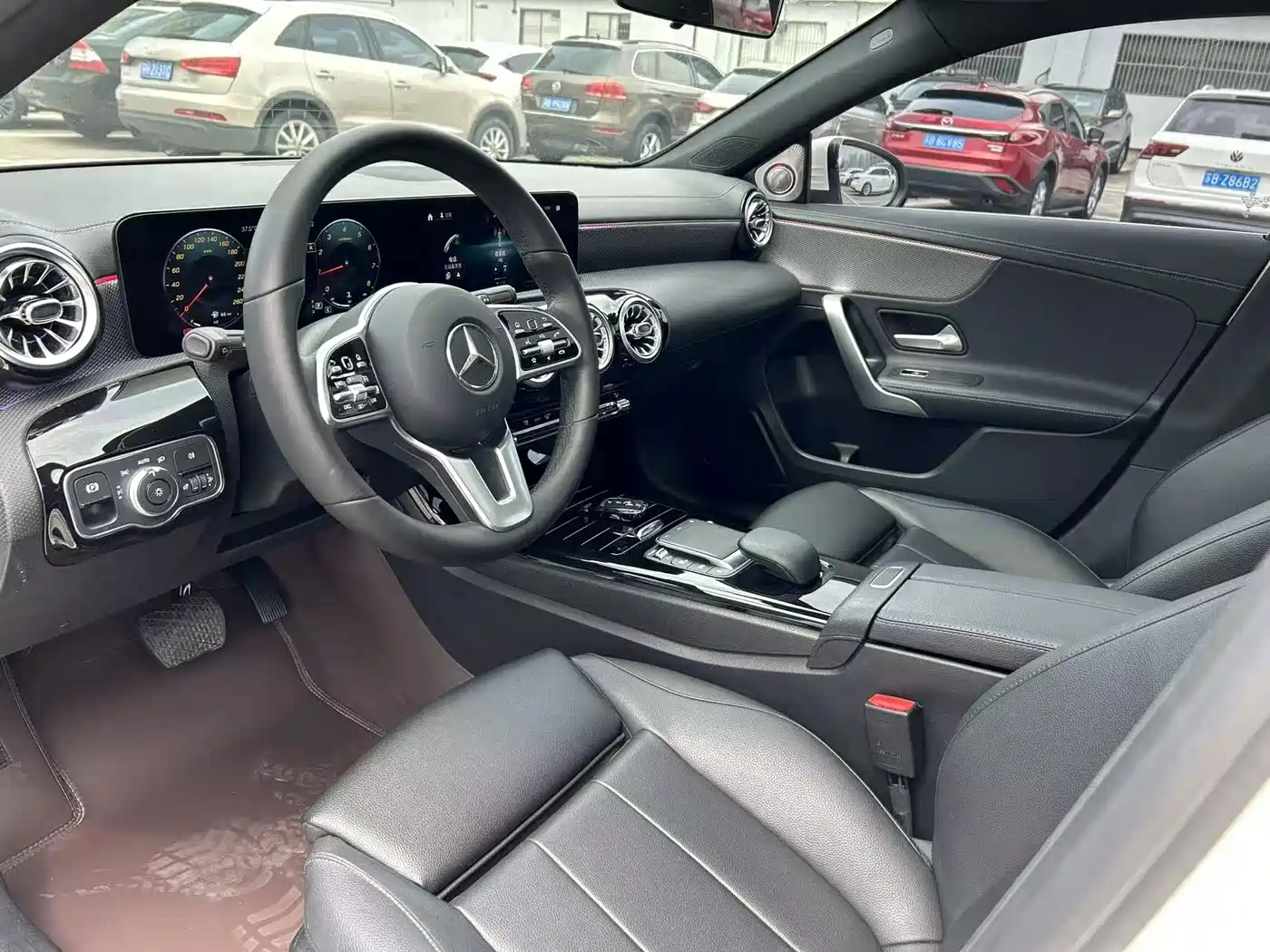 Mercedes-Benz Mercedes-Benz A-Class 2021 A 180 L Sports Sedan