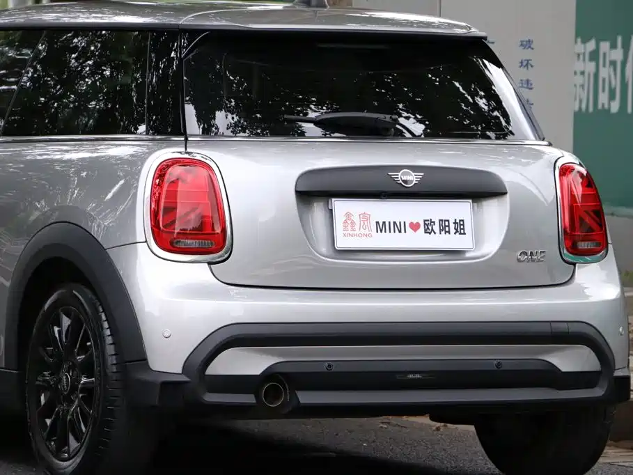 MINI MINI 2023 1.5T ONE