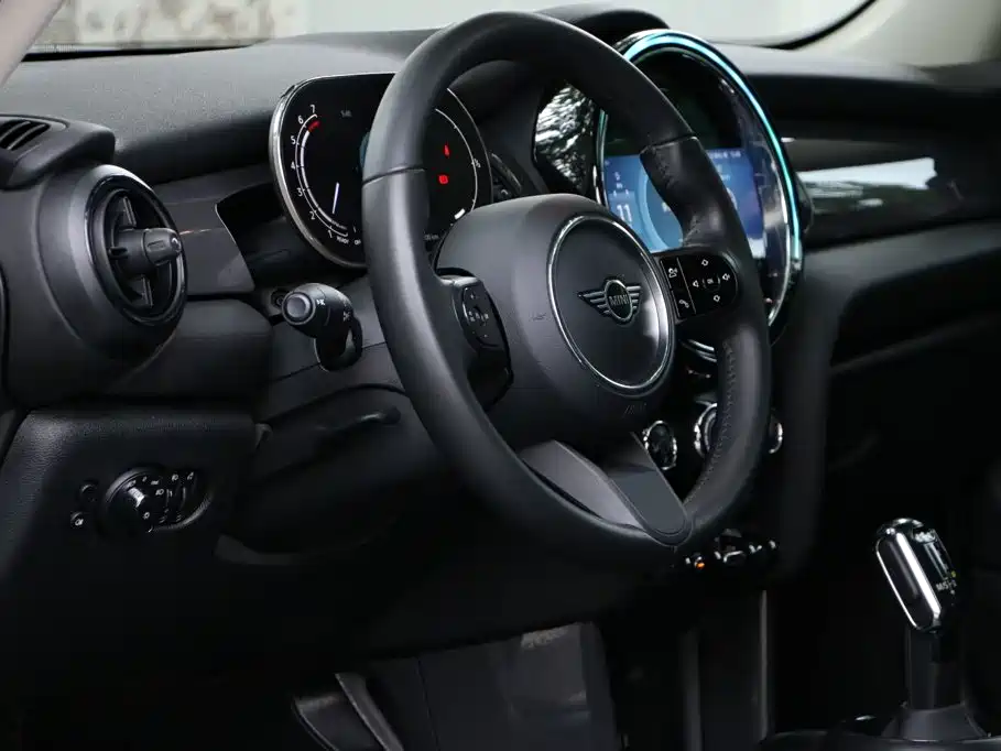 MINI MINI 2023 1.5T ONE