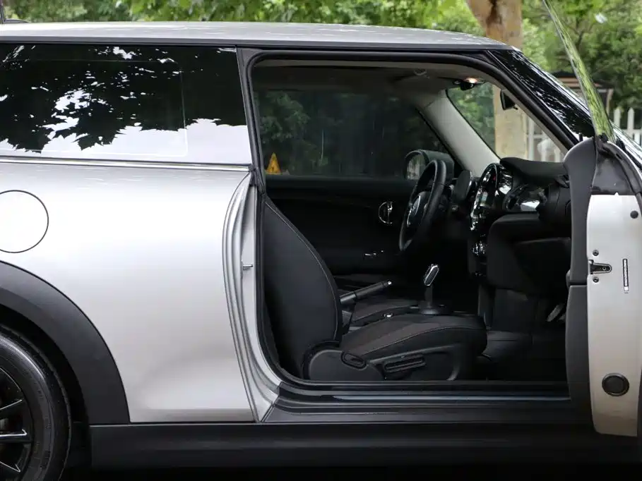 MINI MINI 2023 1.5T ONE