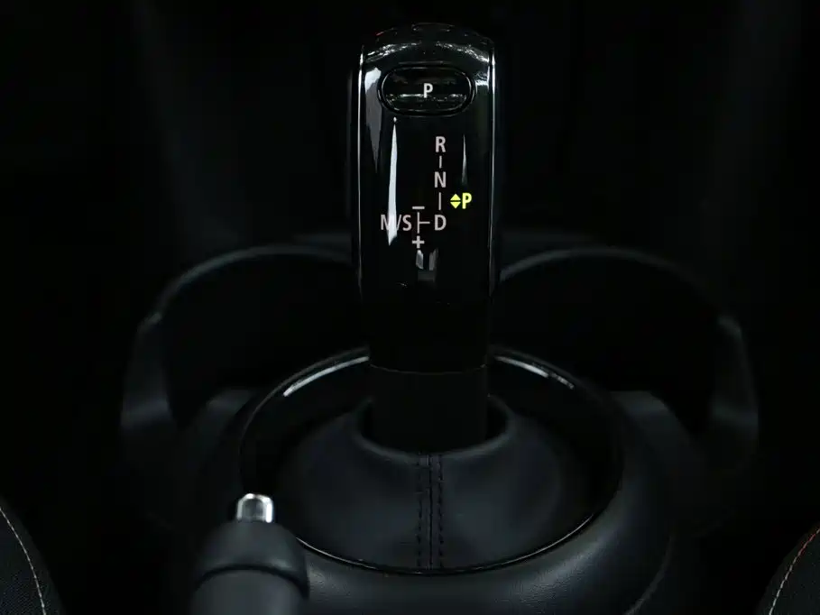 MINI MINI 2023 1.5T ONE