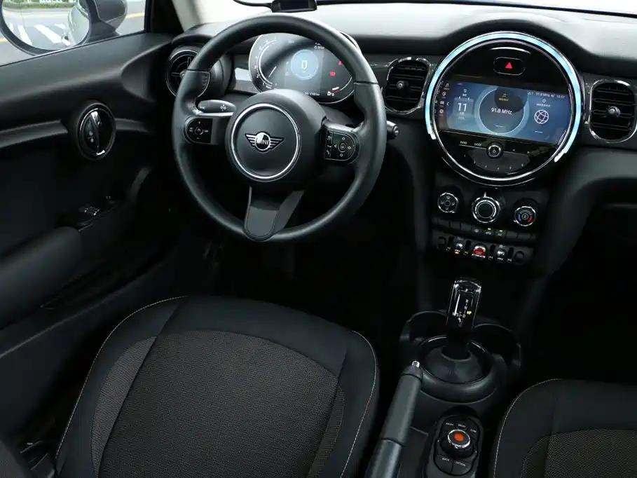 MINI MINI 2023 1.5T ONE