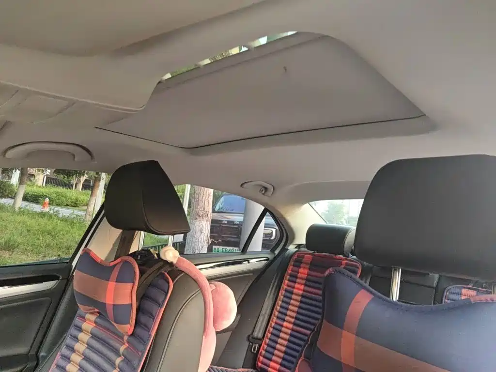 Volkswagen Sagitar 2018 1.6L Automatic Comfort