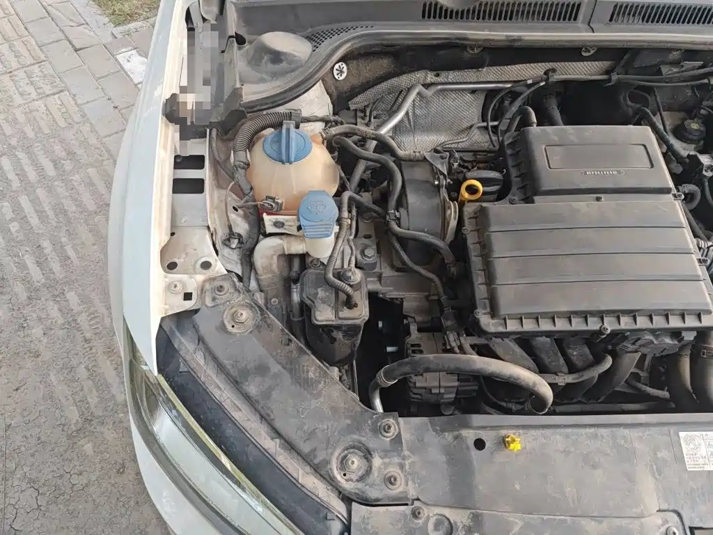 Volkswagen Sagitar 2018 1.6L Automatic Comfort