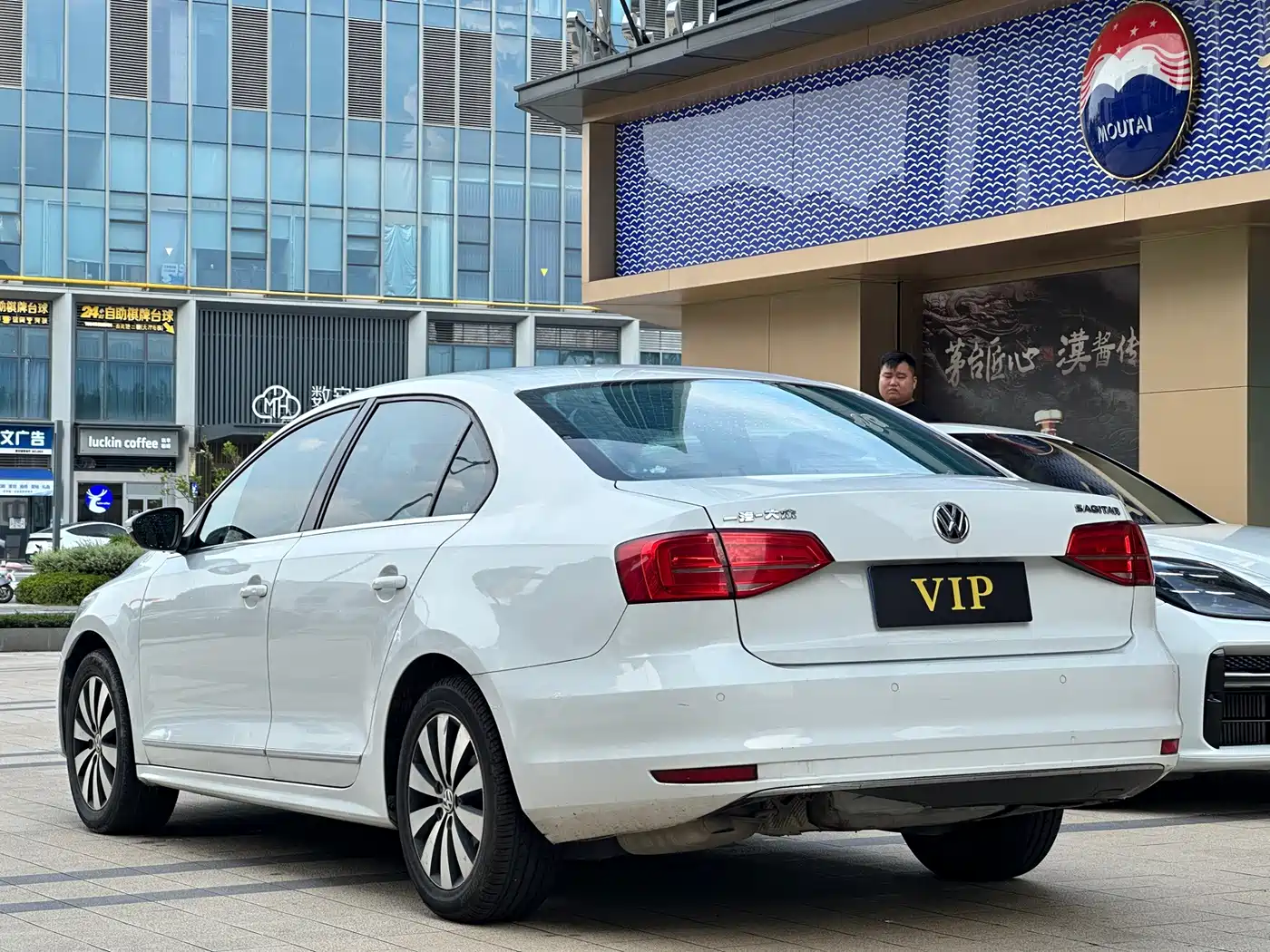 Volkswagen Sagitar 2018 1.6L Automatic Comfort