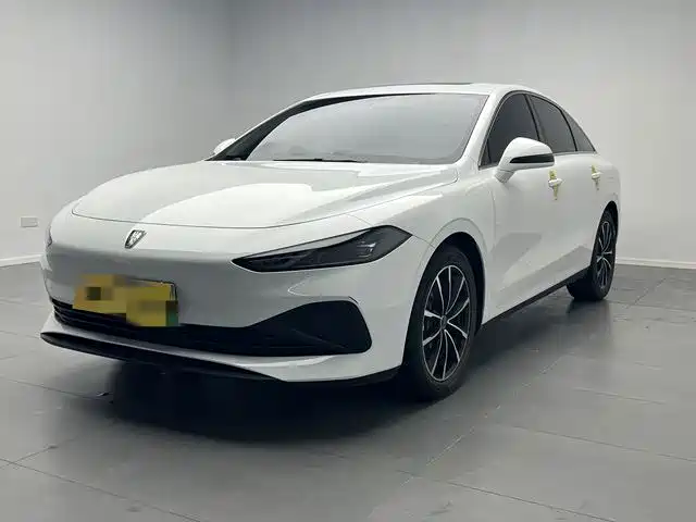 Roewe Roewe D7 2025 DMH 125km World Champion Edition