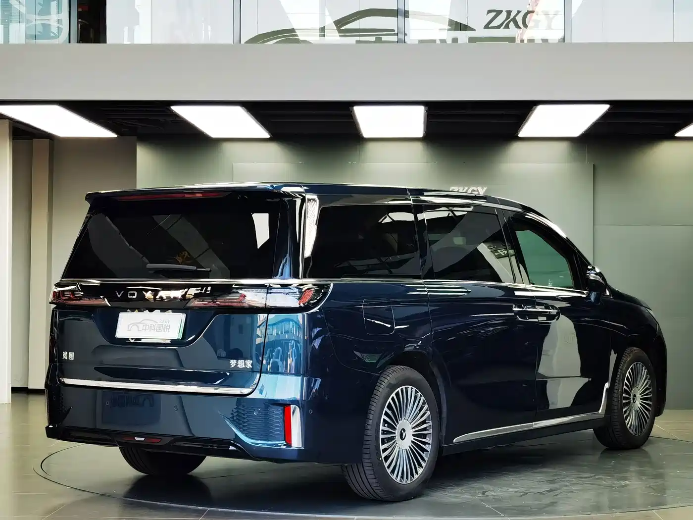 Voyah Auto Voyah Dreamer 2025 PHEV AWD Flagship Kunpeng Edition