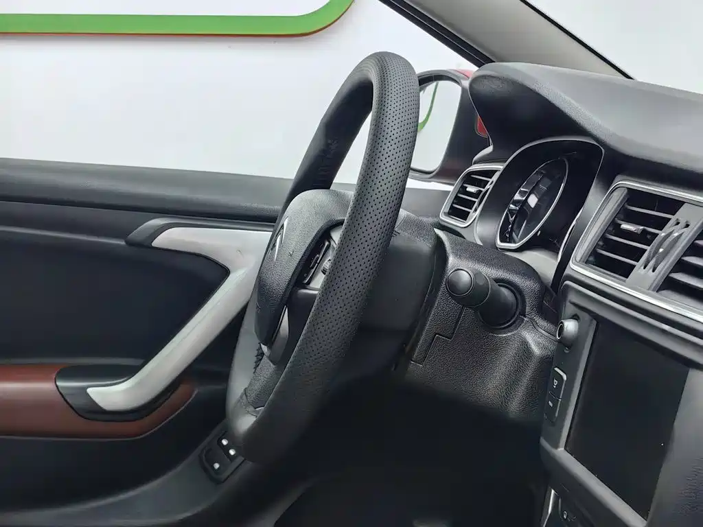 Citroën Citroën C3-XR 2017 230THP Automatic Smart