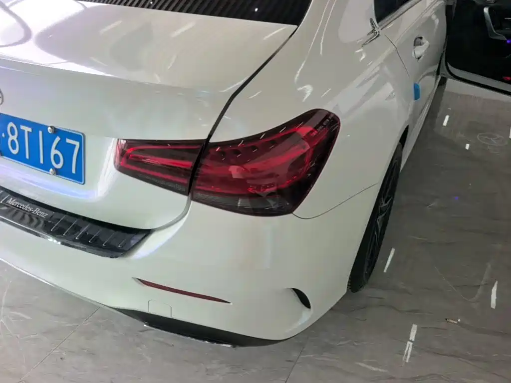 Mercedes-Benz Mercedes-Benz A-Class 2022 A 180 L Sport Sedan