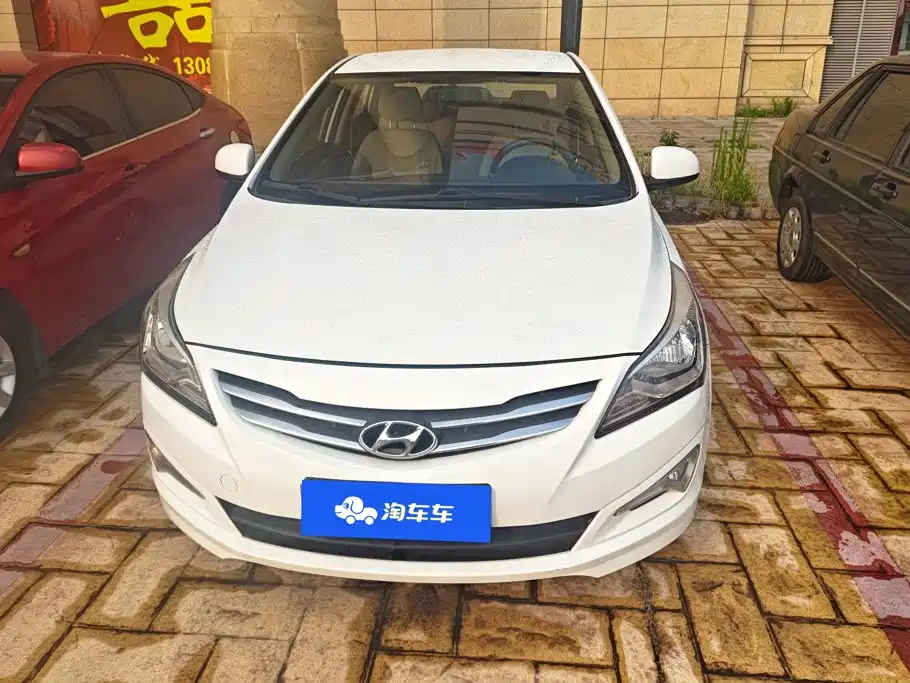Hyundai Verna 2014 1.4L Manual Smart GLS
