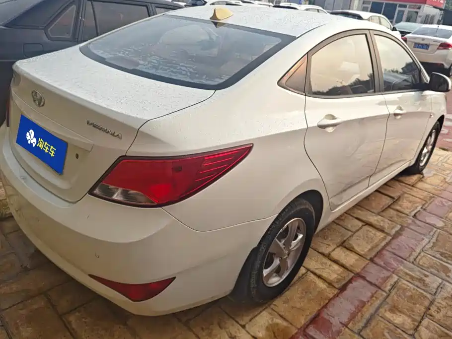 Hyundai Verna 2014 1.4L Manual Smart GLS