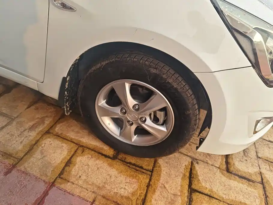 Hyundai Verna 2014 1.4L Manual Smart GLS