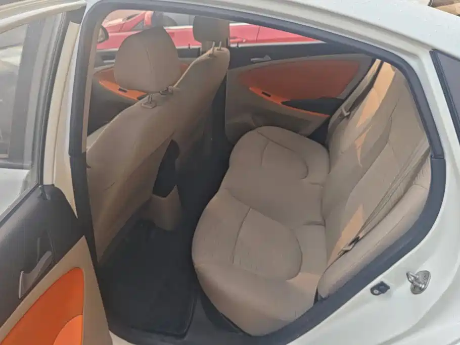 Hyundai Verna 2014 1.4L Manual Smart GLS