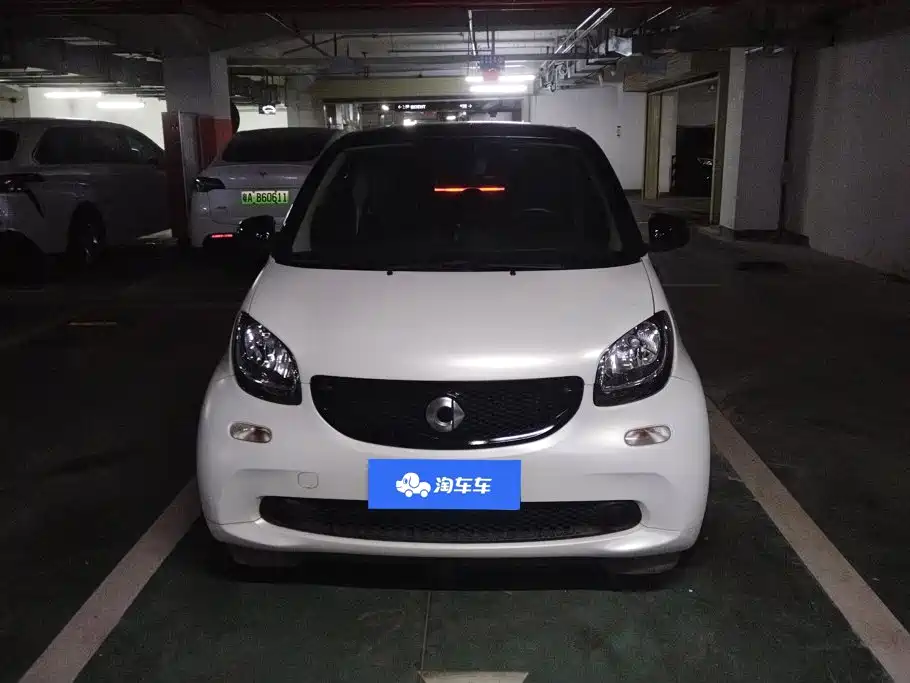 smart smart fortwo 2015 1.0L 52kW Hardtop Passion Edition