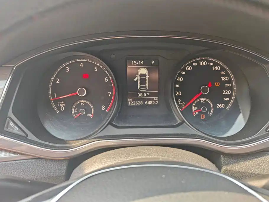 Volkswagen Passat 2016 280TSI DSG Honor Edition