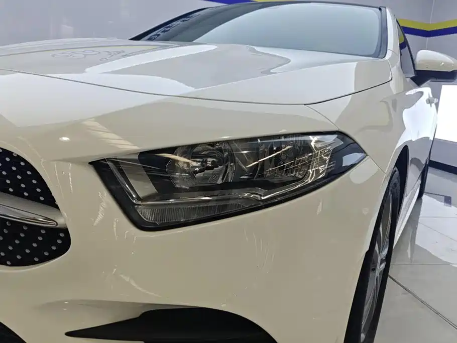 Mercedes-Benz Mercedes-Benz A-Class 2021 Facelift A 180 L Sport Sedan