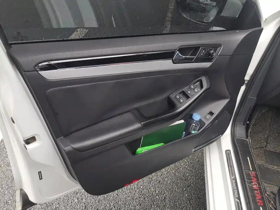 Volkswagen Sagitar 2018 1.6L Automatic Comfort