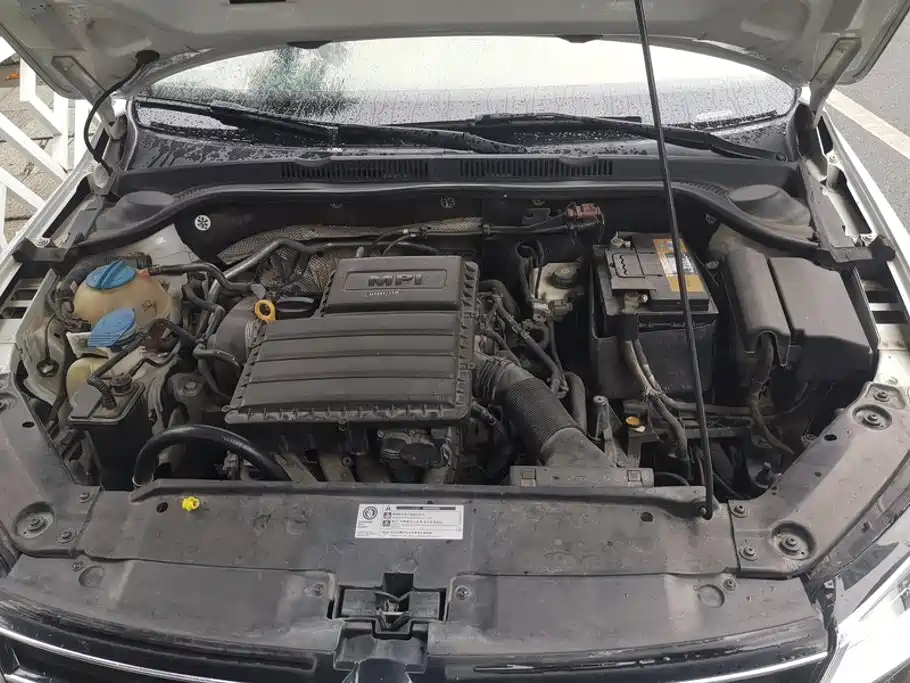 Volkswagen Sagitar 2018 1.6L Automatic Comfort