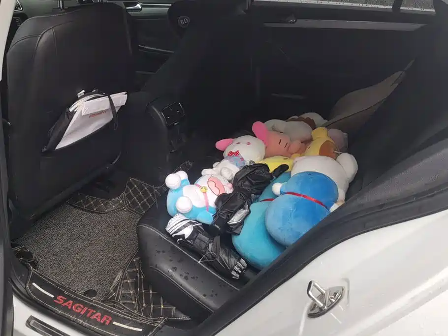 Volkswagen Sagitar 2018 1.6L Automatic Comfort