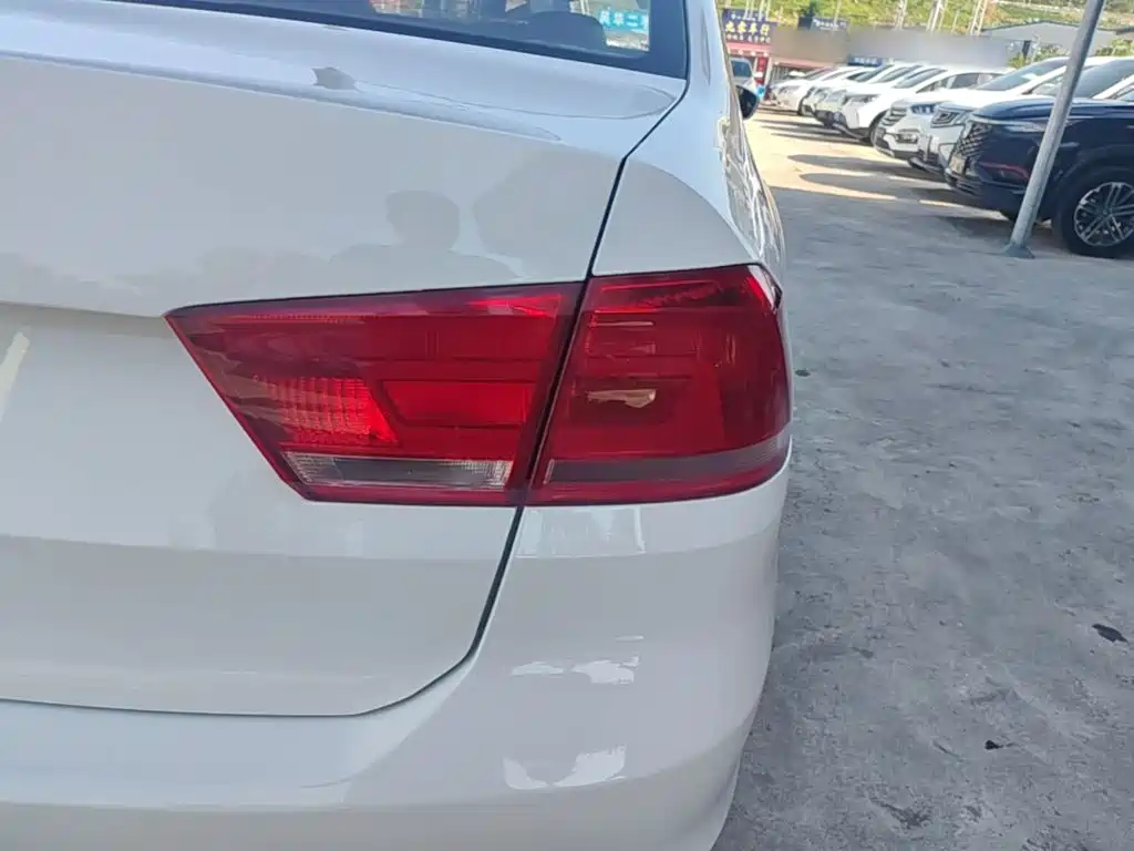 Volkswagen Santana 2015 1.6L Manual Trend Edition