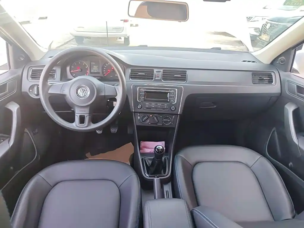 Volkswagen Santana 2015 1.6L Manual Trend Edition