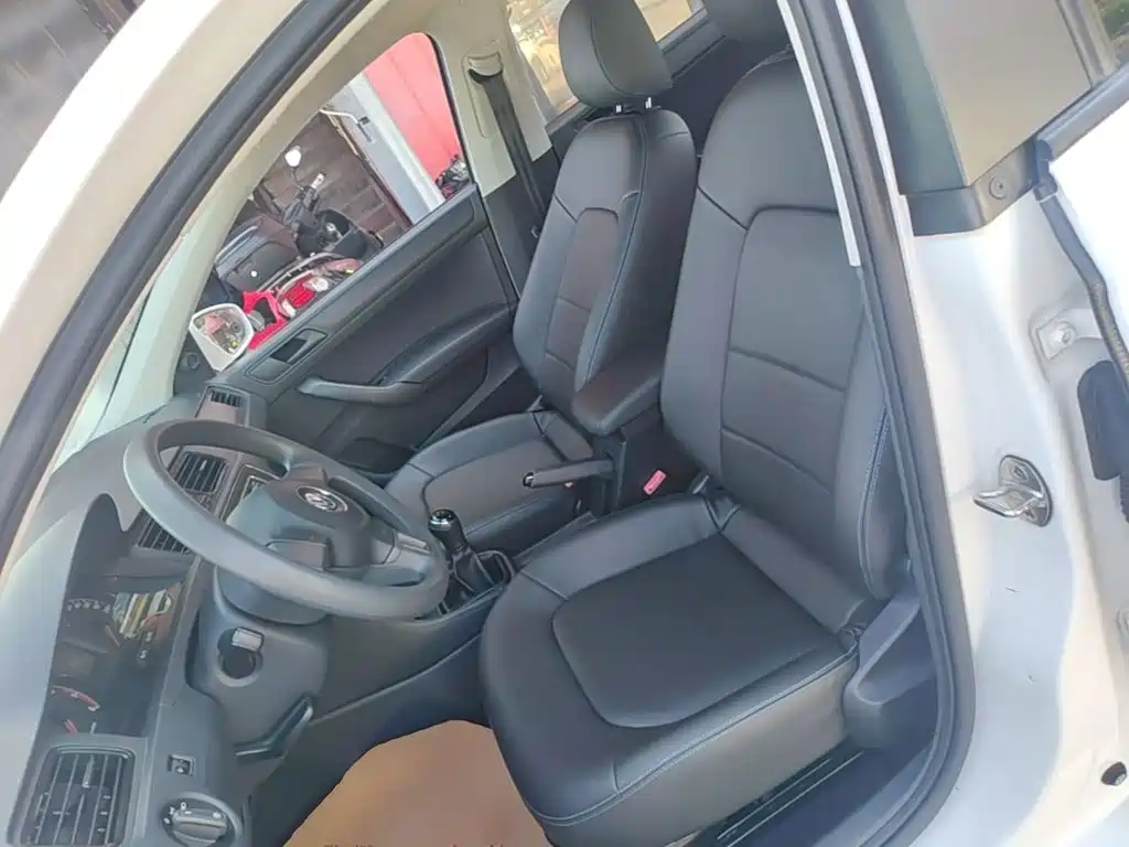 Volkswagen Santana 2015 1.6L Manual Trend Edition