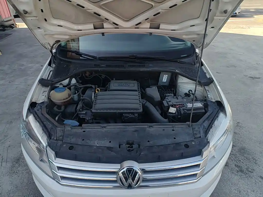 Volkswagen Santana 2015 1.6L Manual Trend Edition