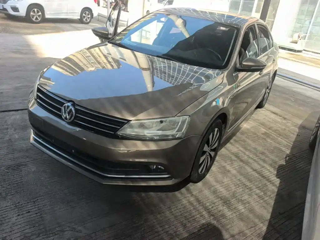 Volkswagen Sagitar 2018 1.6L Automatic Comfort